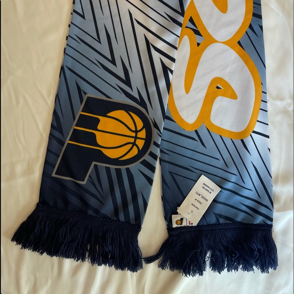 Sample NBA Indiana Pacers one size fits all unisex